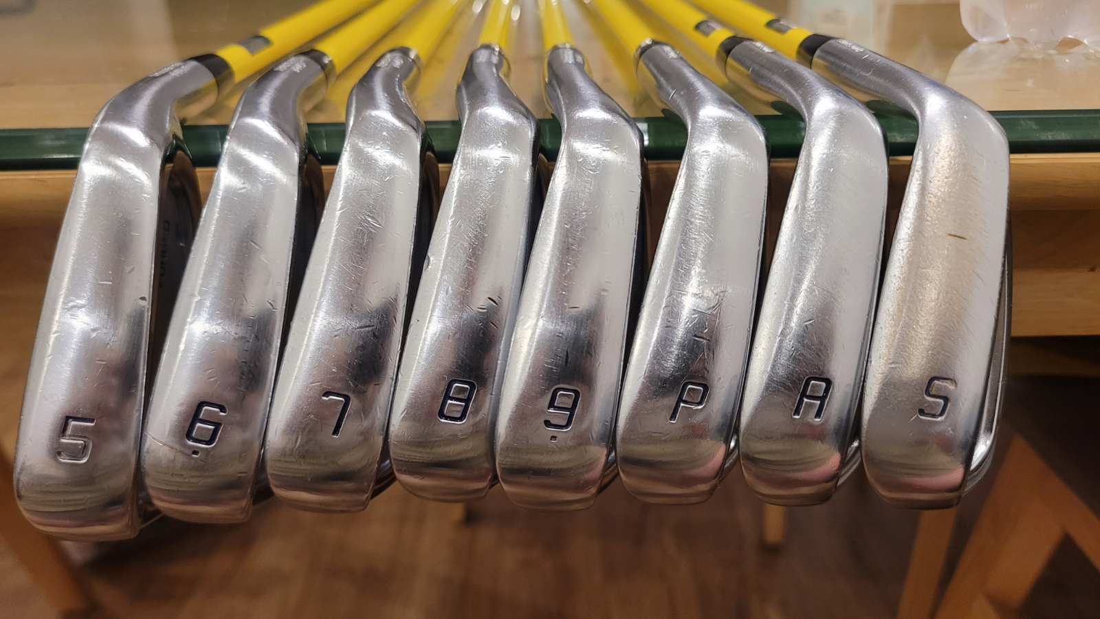 [팝니다] 브리짓스톤 JGR(5~9,P,A,S) / 8아이언, 샤프트