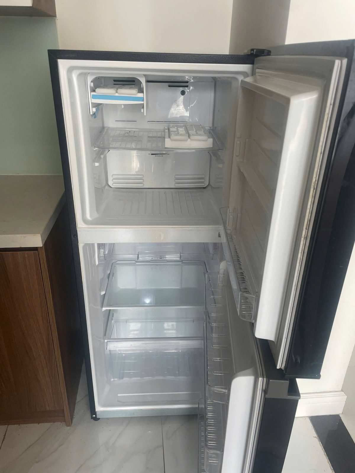 [팝니다] Toshiba 냉장고 194L