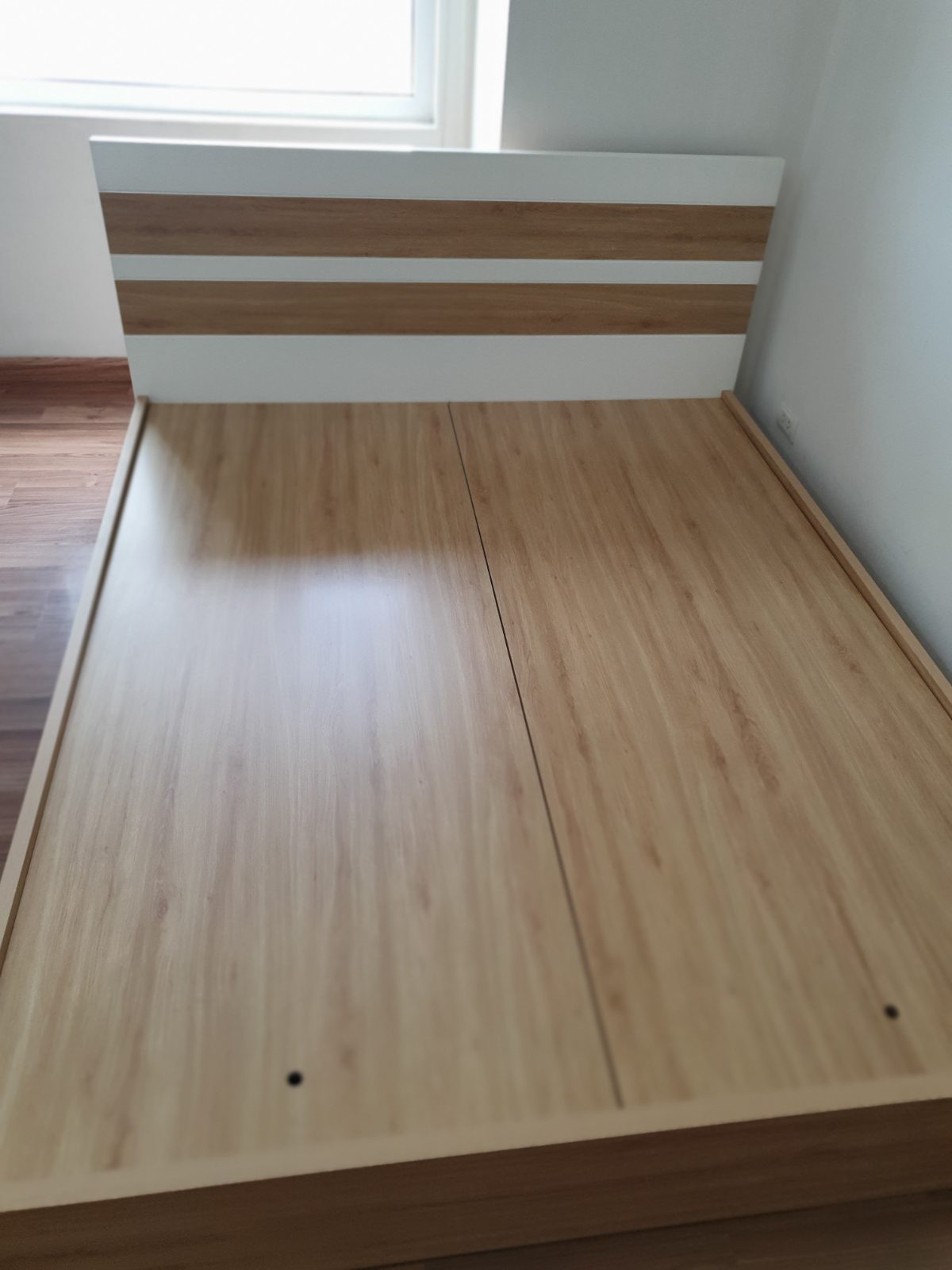[Selling] Bed frame(160×200 matt)